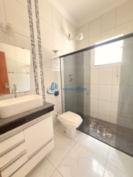 casa-venda-castanheiras-governador-valadares-1041910