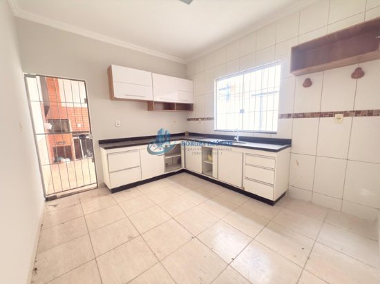 casa-venda-castanheiras-governador-valadares-1041900