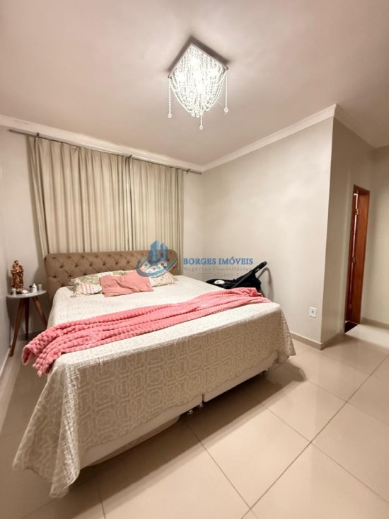 casa-venda-castanheiras-governador-valadares-1024478